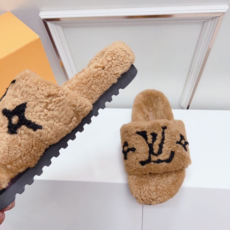 Louis Vuitton Slippers